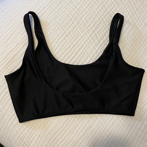 Hackwith Design House L bathing suit top - Picture 2 of 3